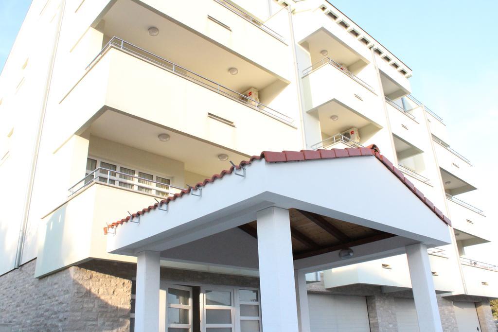 Villa Laurus Kožino المظهر الخارجي الصورة